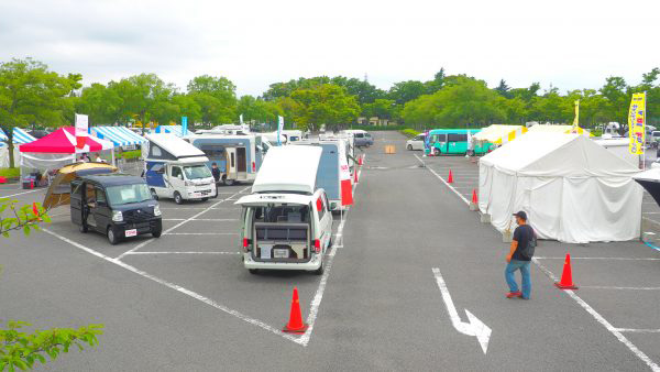 さいたまキャンピングカー商談会の写真12